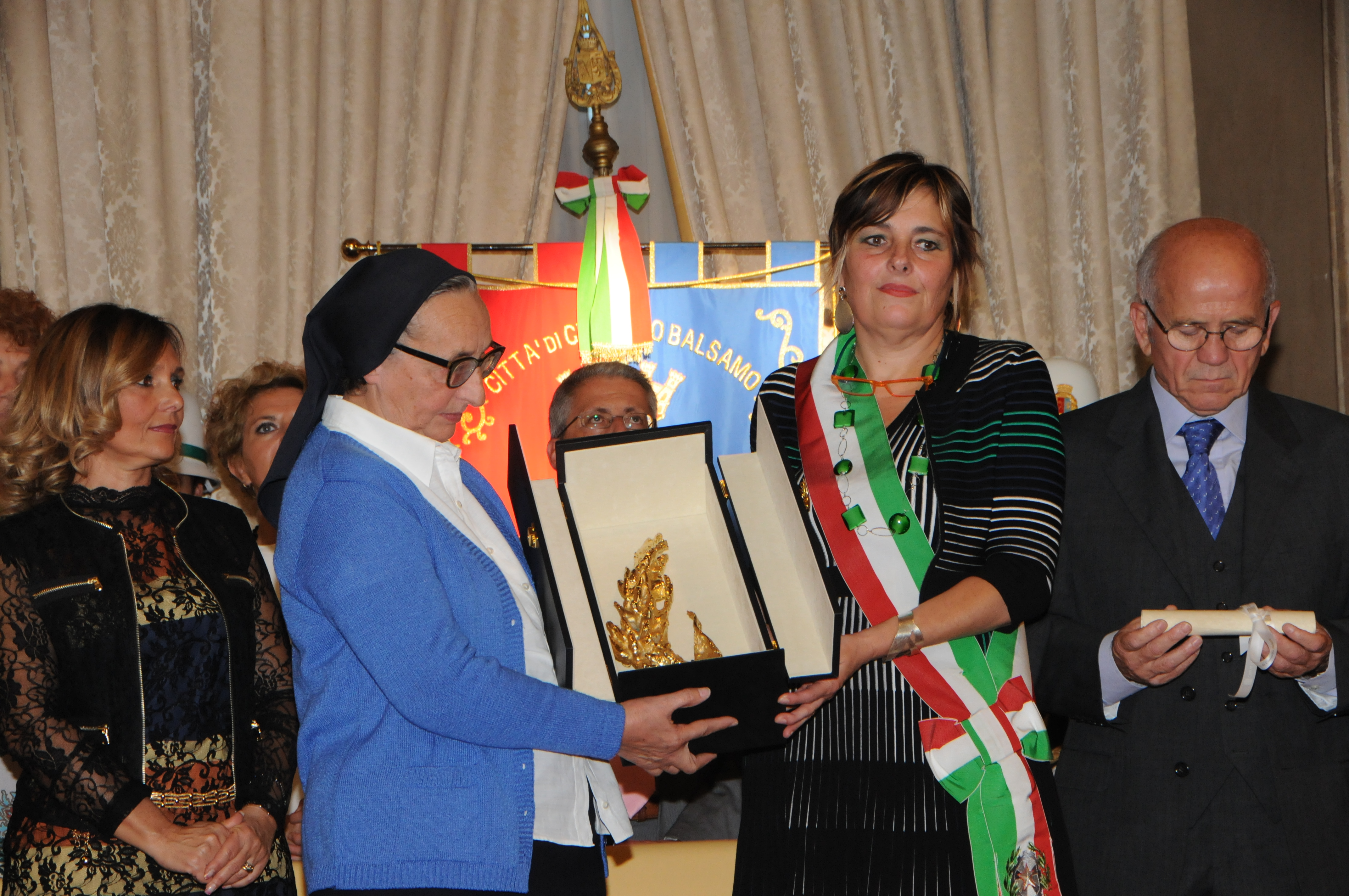 Spiga d’Oro a suor Maria Teresa Cattaneo Spiga d’Oro a suor Maria Teresa Cattaneo