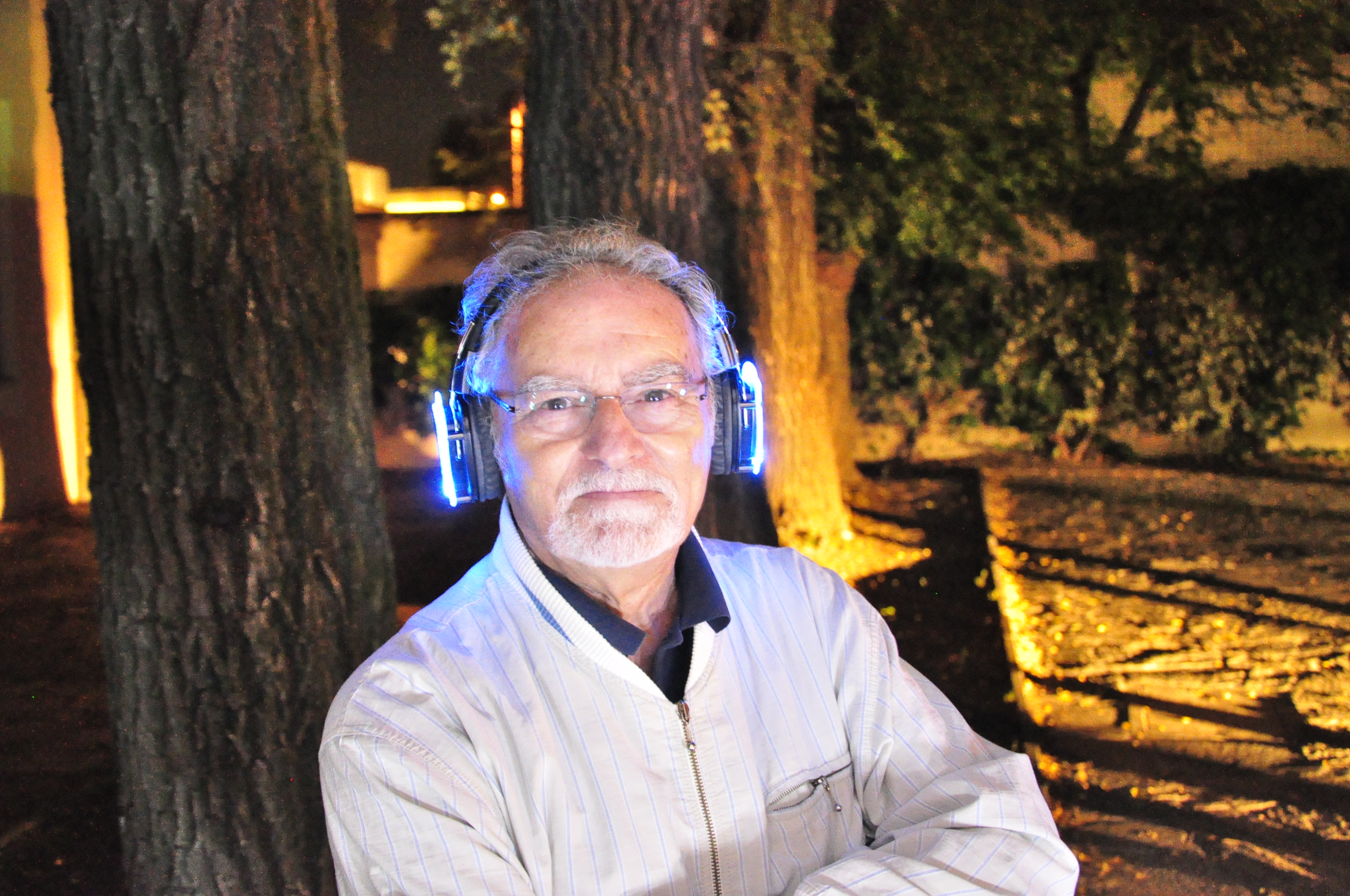 La grande bellezza nelle orecchie con le cuffie wireless