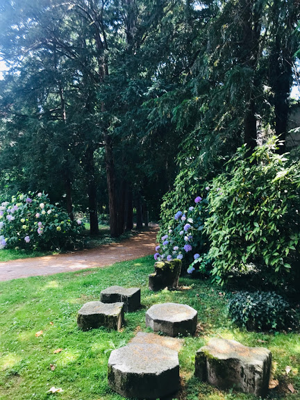 Parco di villa Ghirlanda Silva - reperti storici -