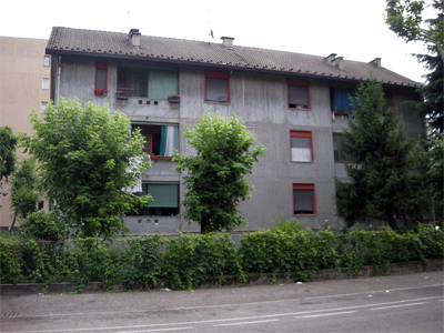 lo stabile di via del Carroccio 18